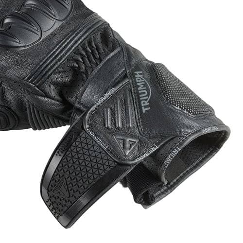 Triumph Arena Gloves